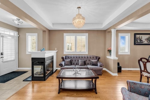 Luxury Mansion by Toronto & YYZ I Large Backyard