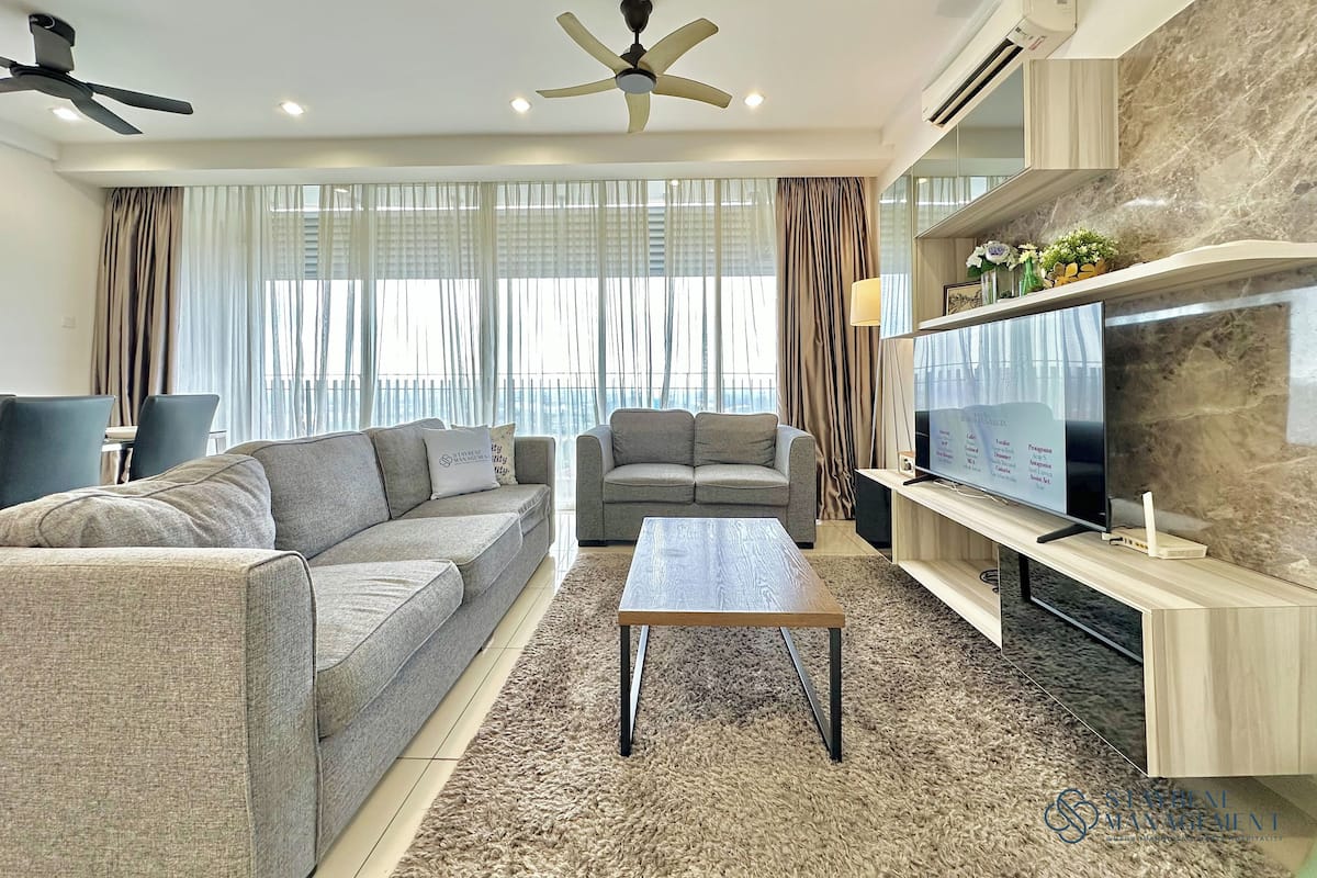 Comfort Apartment, 2 Bedrooms, Non Smoking, City View | Living area