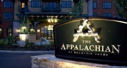 Ski-In/Ski-Out, Waterpark & Biking fun- Just Steps Away!