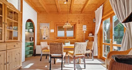 Holiday Home 'Reiher' with Shared Terrace, Communal Garden and Wi-Fi