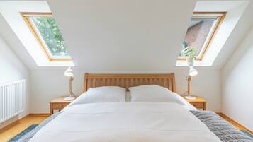 2 soverom, strykejern/-brett, reiseseng for barn og wi-fi (inkludert)