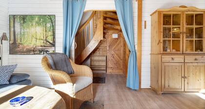 Holiday Home 'Wildgans' with Shared Terrace, Communal Garden and Wi-Fi
