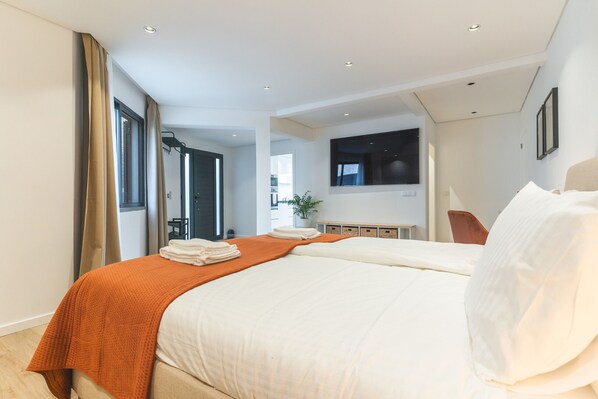 1 bedroom, iron/ironing board, free WiFi, bed sheets