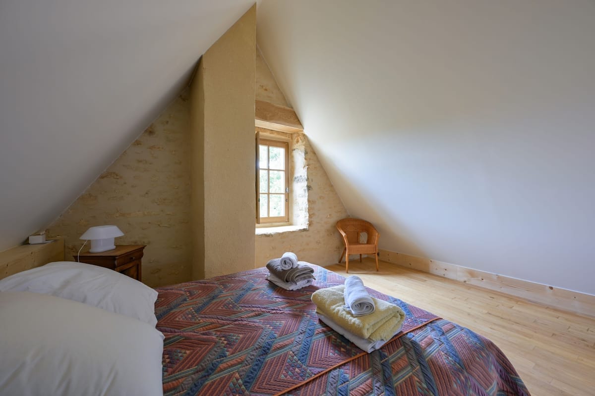 Classic Double or Twin Room, Ensuite, Valley View