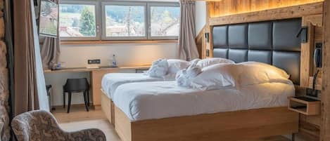 In-room safe, blackout curtains, soundproofing, iron/ironing board