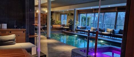 Turkish bath/hammam, body treatments, hot stone massages