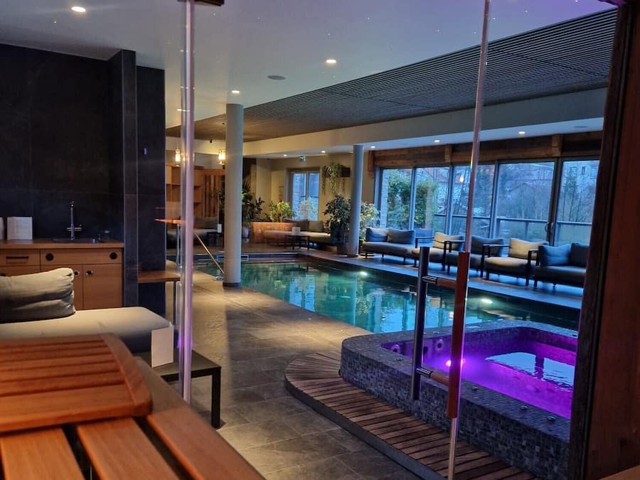 Turkish bath/hammam, body treatments, hot stone massages