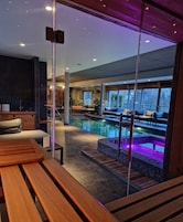 Hammam, soins corporels, massages aux pierres chaudes