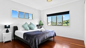 6 soverom, strykejern/-brett og wi-fi