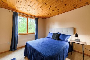 4 bedrooms, iron/ironing board, travel crib, WiFi