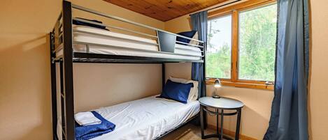 4 chambres, fer et planche Ă repasser, lit parapluie, Wi-Fi