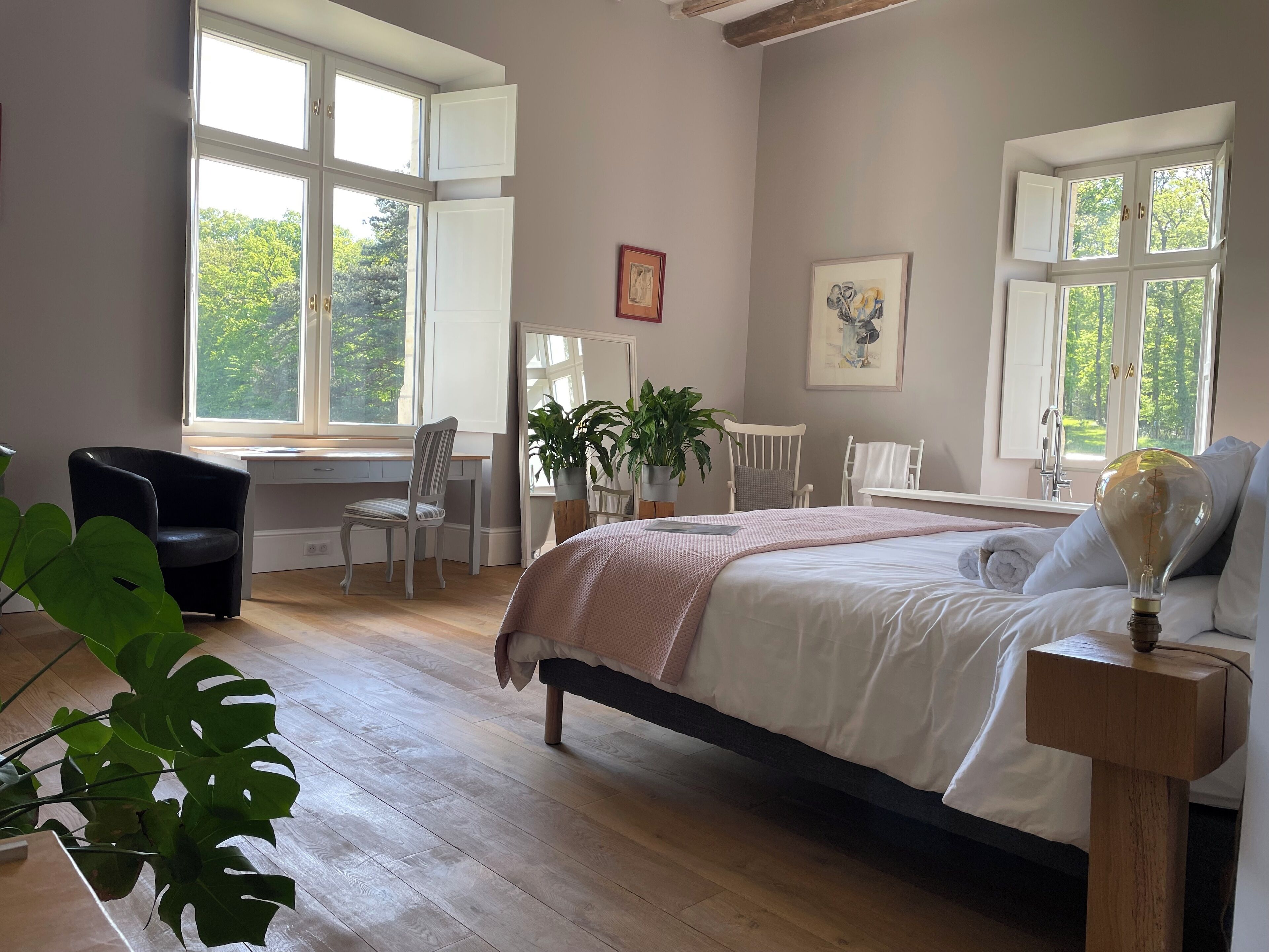 Décoration personnalisée, ameublement personnalisé, Wi-Fi gratuit