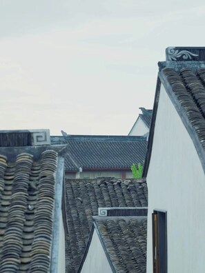 Deluxe-værelse - ikke-ryger - rengøring | Terrasse/gårdhave