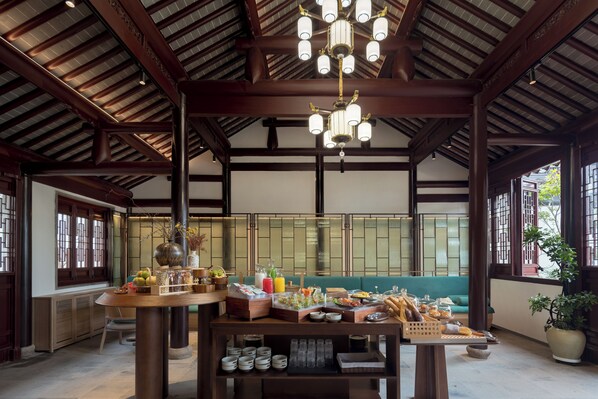 Free daily local cuisine breakfast