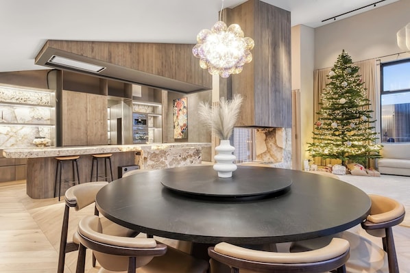 Dining room