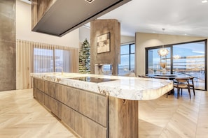 House, 3 Bedrooms, Private Pool | Interior - Nordic Retreat by the Water Hot Tubs & Northern Lights (Garðabær)