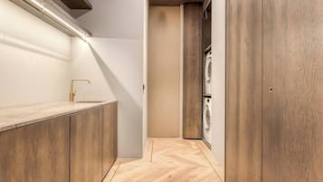 House, 3 Bedrooms, Private Pool | Interior