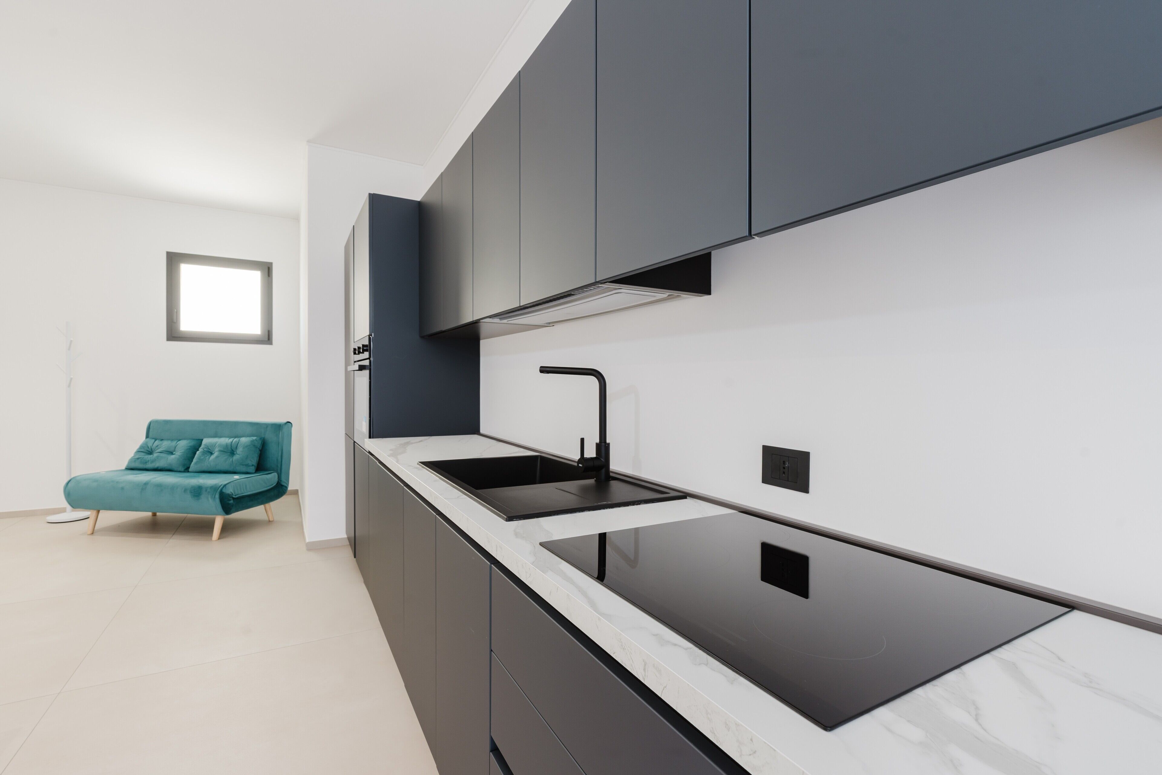 Refrigerador, microondas, horno, placa de cocina