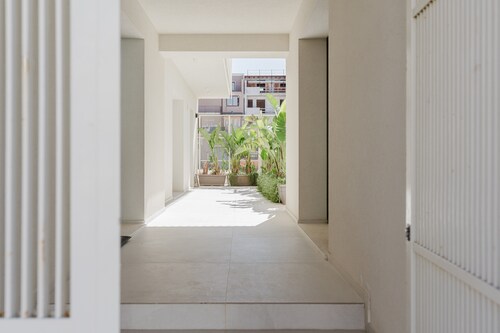 GC Luxury Apartments & Spa 'Deluxe Apartment' with Wi-Fi and Air Conditioning