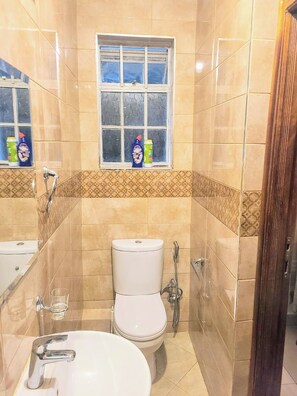 Appartement, 1 chambre, fumeurs, balcon | Salle de bain