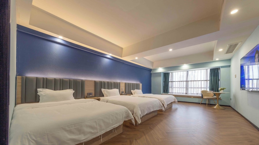 Pazhou Poya International Hotel Canton Fair Complex Modiesha Metro Exit B Branch