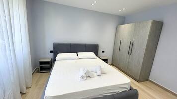 Comfort-Apartment, Balkon, Stadtblick | Kostenloses WLAN