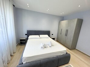 Appartement Confort, balcon, vue ville | Wi-Fi gratuit