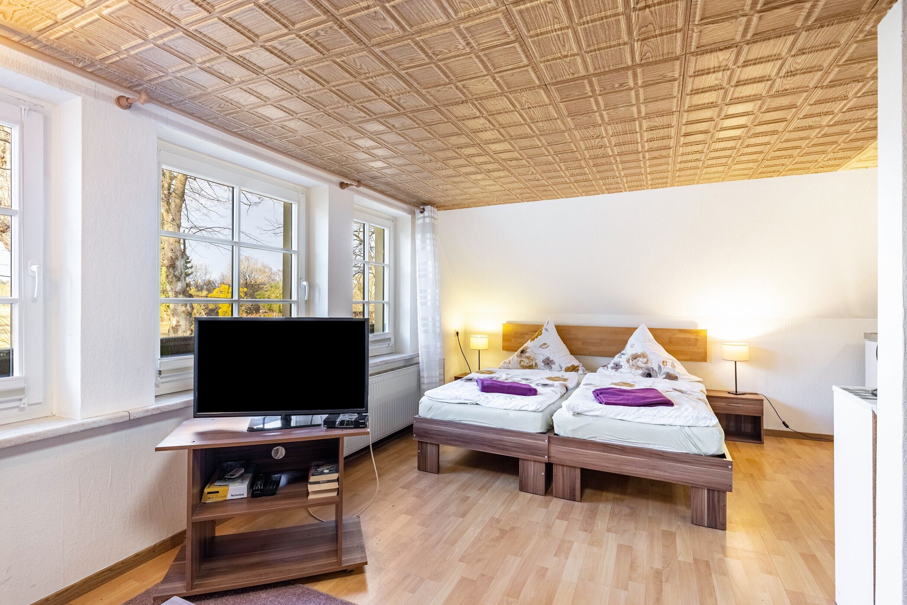 3 bedrooms, WiFi, bed sheets