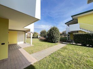 Appartement, 1 chambre, vue jardin | Enceinte de l’hébergement