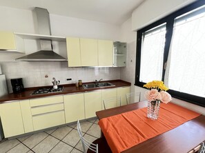 Appartement, 1 slaapkamer, uitzicht op tuin | Interieur