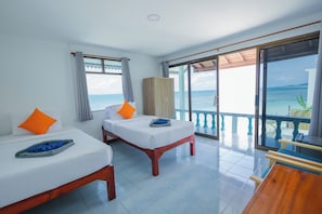 Double or Twin Room with Balcony and Seaview