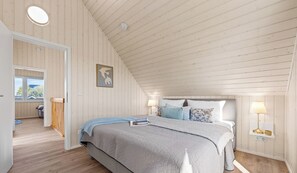 2 Schlafzimmer, Bügeleisen/Bügelbrett, Reisekinderbett, kostenloses WLAN