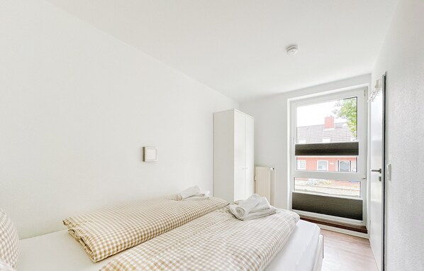 2 bedrooms, free WiFi