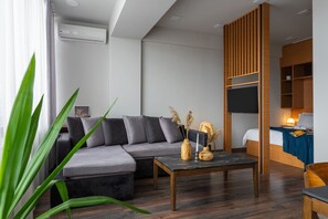 1 多间卧室、熨斗/熨衣板、WiFi、床单