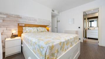 2 slaapkamers, een strijkplank/strijkijzer, wifi, beddengoed