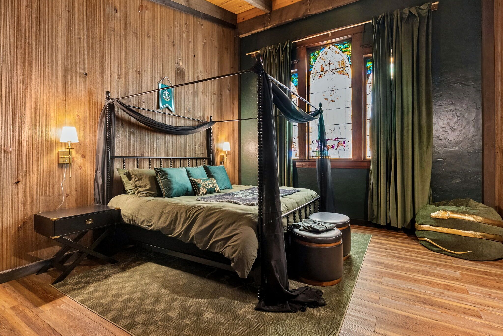 4 Schlafzimmer, Bügeleisen/Bügelbrett, WLAN, Bettwäsche