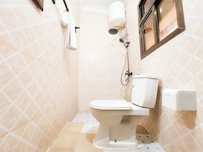 Towels, toilet paper