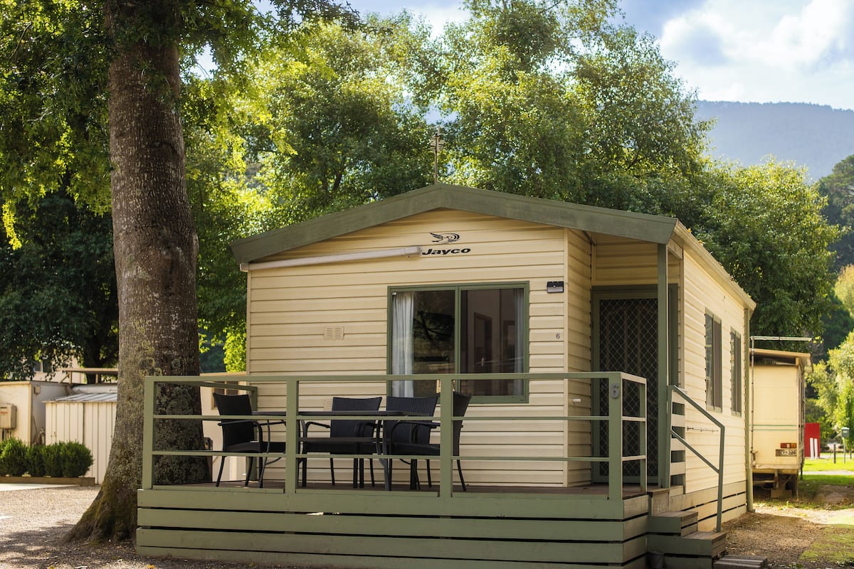 Park (#6) - 2 Bedroom Ensuite Cabin | Terrace/patio