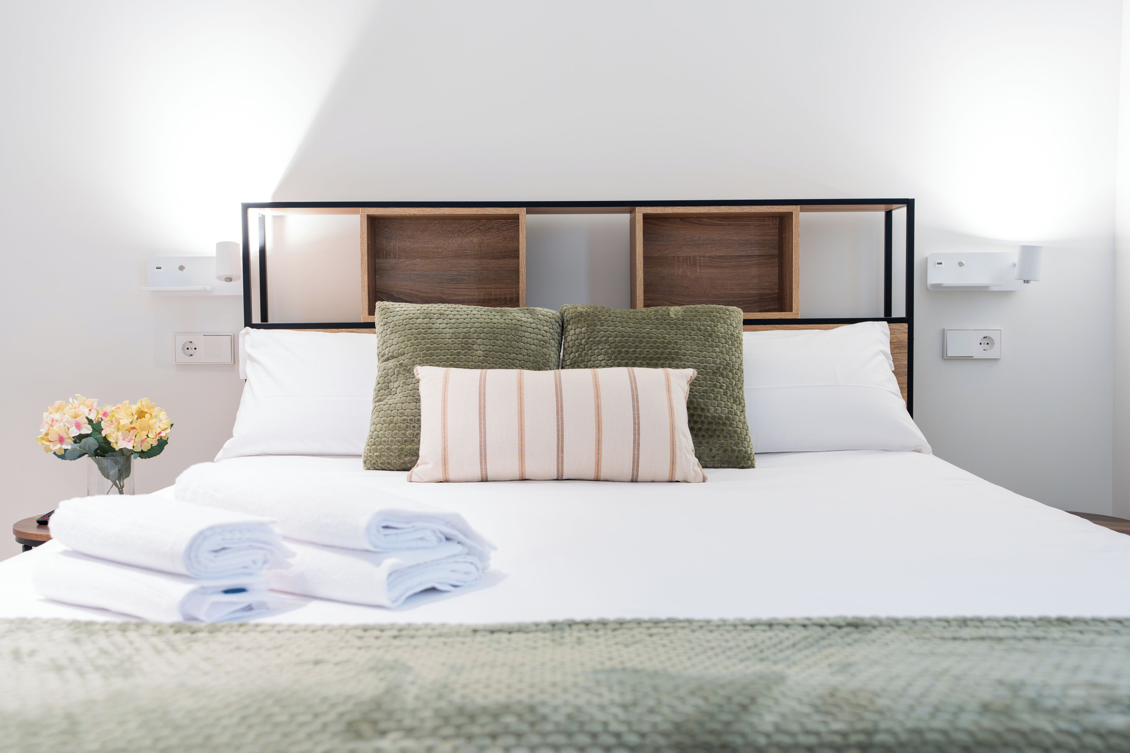 Comfort Apartment | Blackout drapes, soundproofing, free WiFi