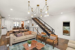 Televisio, työhuone