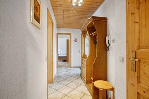 Interior - Apartment 'With 60sqm' with Shared Garden and Wi-Fi (Rheinfelden (Baden))