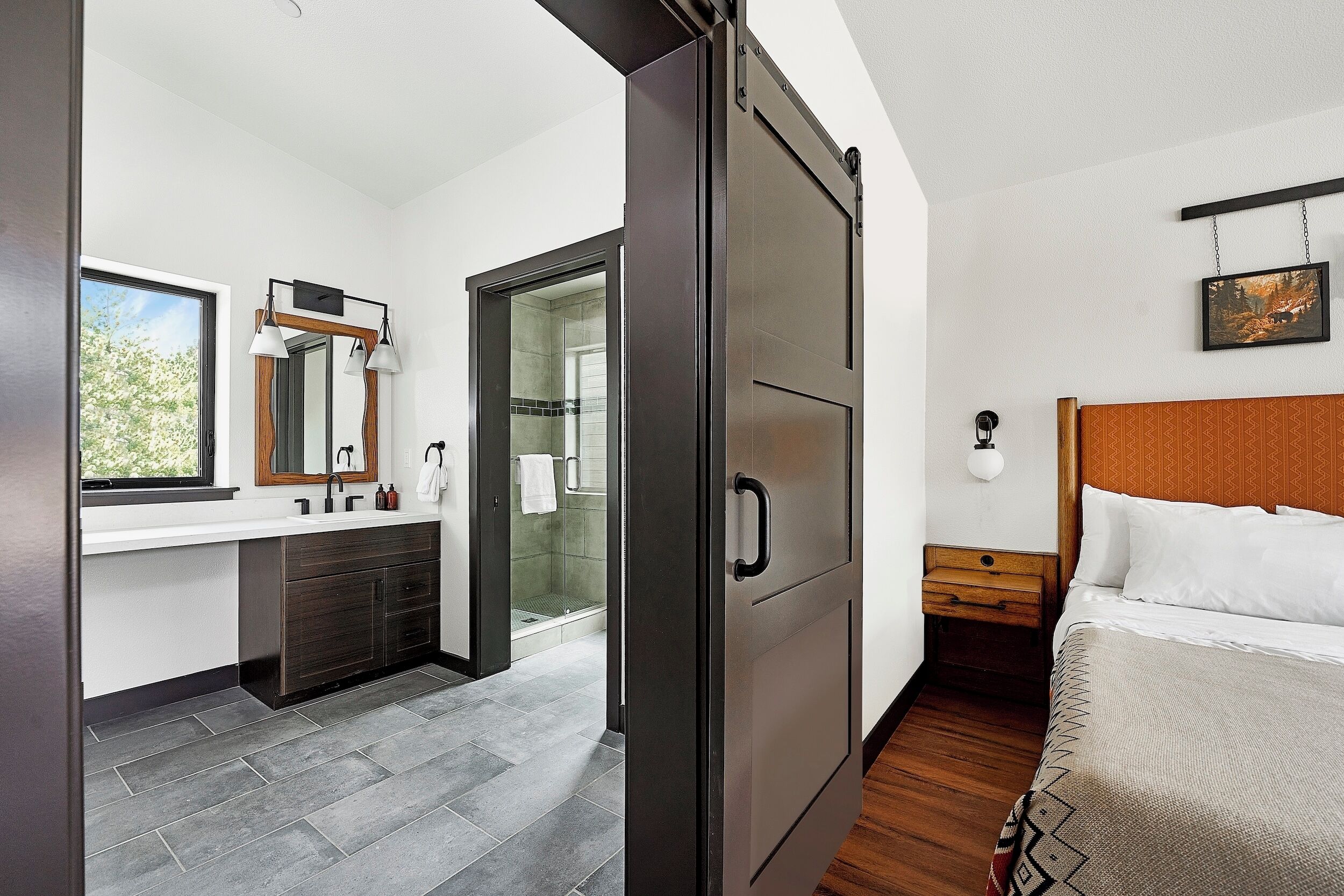 Room For Adventure Seekers Near Devils Postpile  2 Min Walk To Hiking Trails - Mammoth Lakes, CA