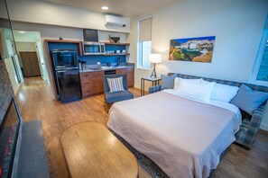4 Schlafzimmer, Bügeleisen/Bügelbrett, kostenloses WLAN, Bettwäsche
