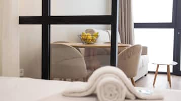 Iron/ironing board, free WiFi