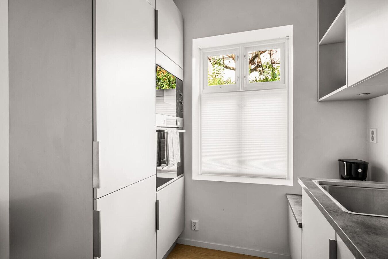 Refrigerador, horno, parrilla de estufa y lavavajillas 