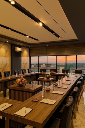 Meeting facility