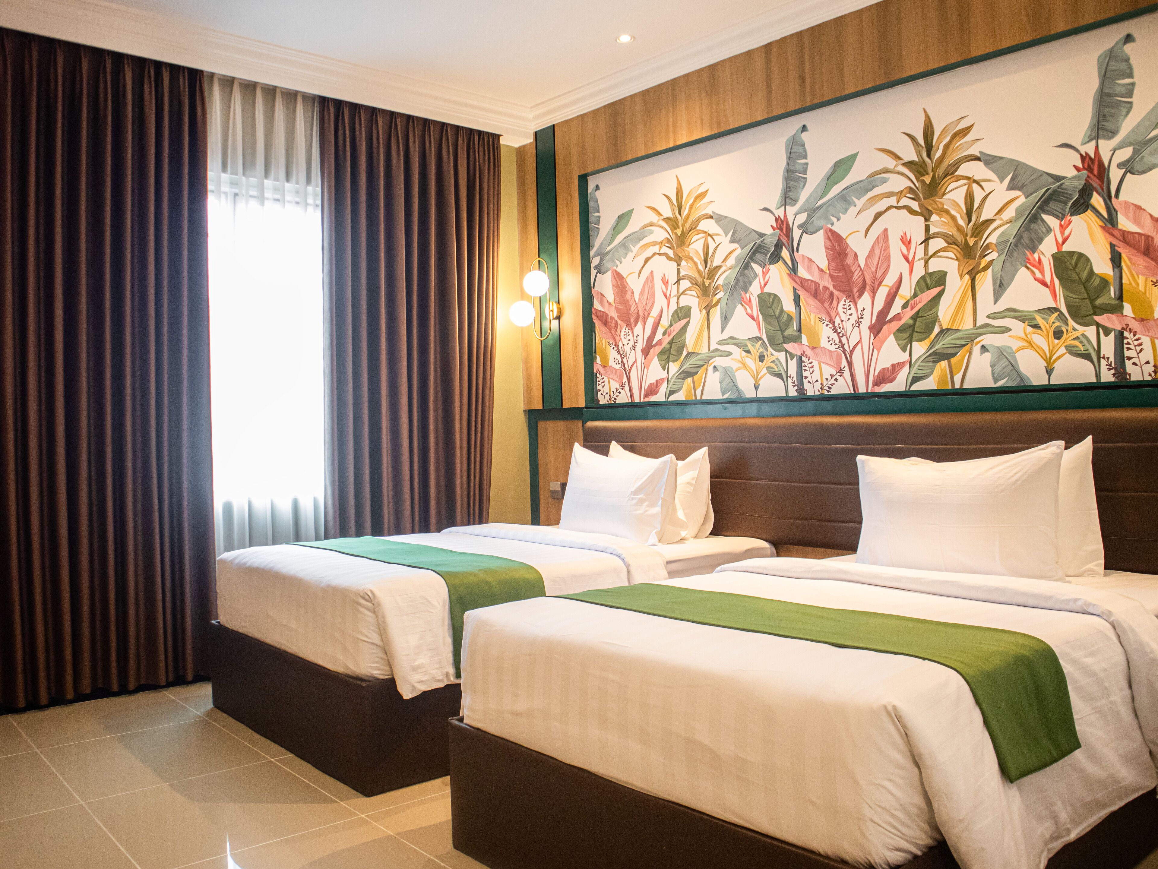 デラックス ルーム | セーフティボックス (室内)、デスク、ノートパソコン用作業スペース、WiFi (無料)