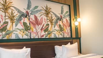 In-room safe, desk, laptop workspace, free WiFi