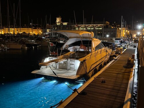 EXCLUSIVE YACHT MOORED IN DOWNTOWN TRIESTE