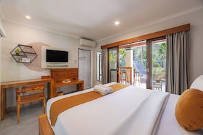 Villa, 2 Bedrooms | Free WiFi, bed sheets